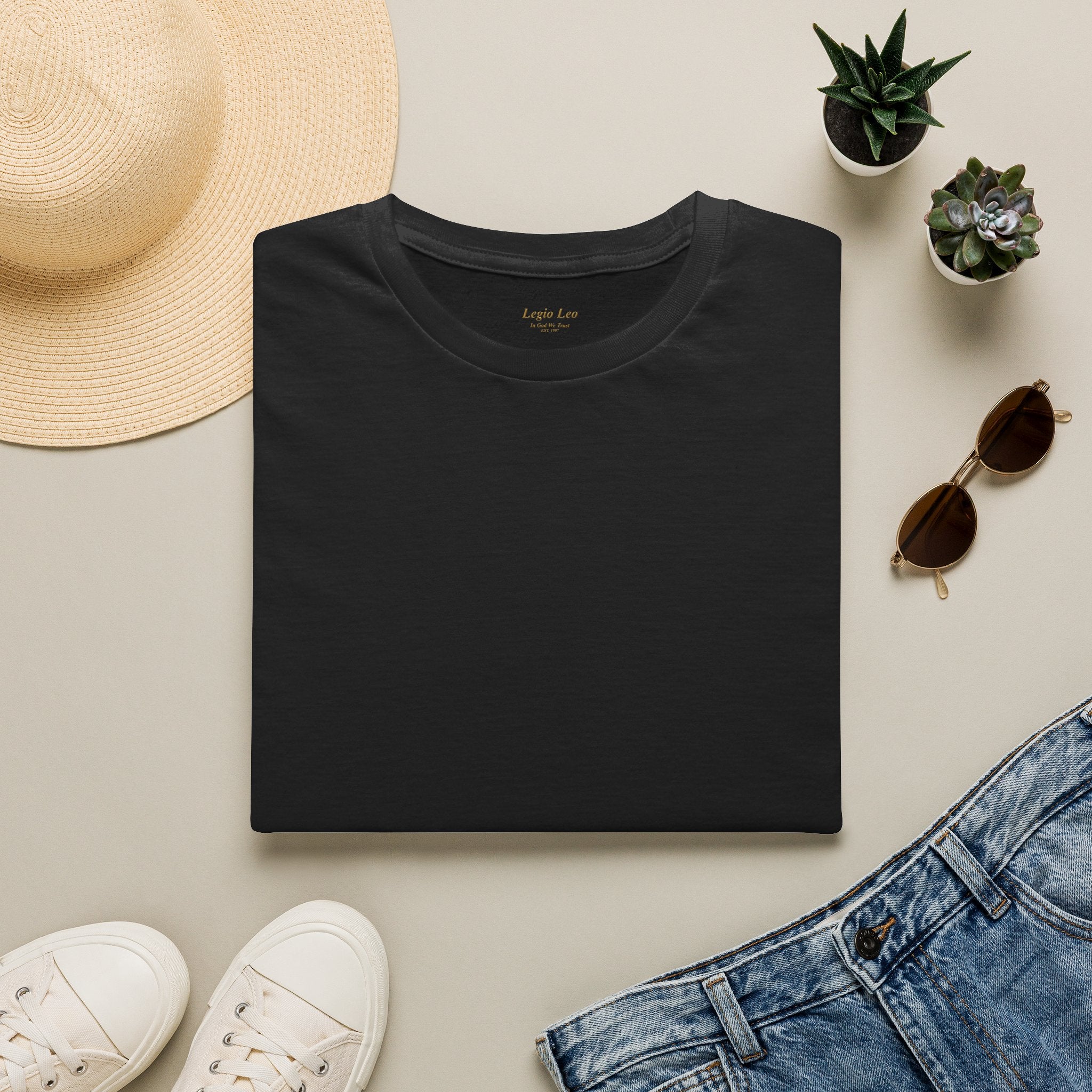 Plain T‑Shirt — Classic Basic Crewneck Tee