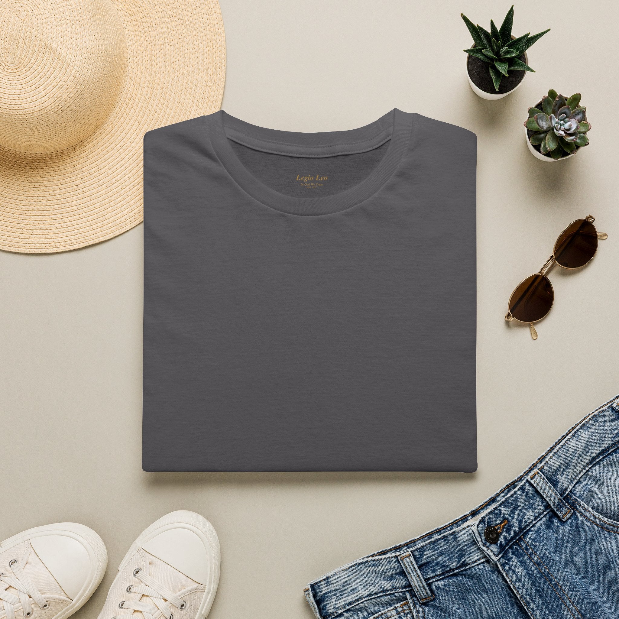 Plain T‑Shirt — Classic Basic Crewneck Tee