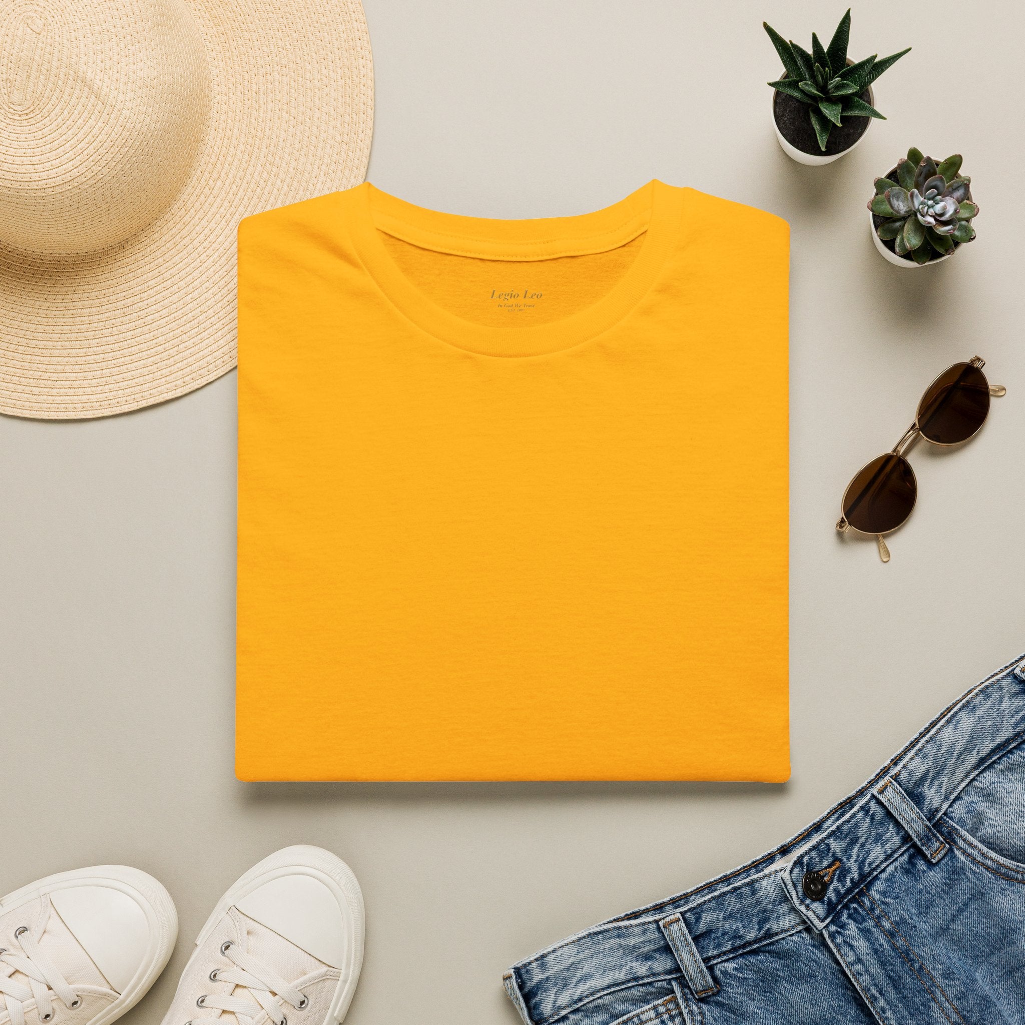 Plain T‑Shirt — Classic Basic Crewneck Tee